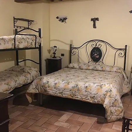 Il Renaiolo Alloggio per agriturismo Spello