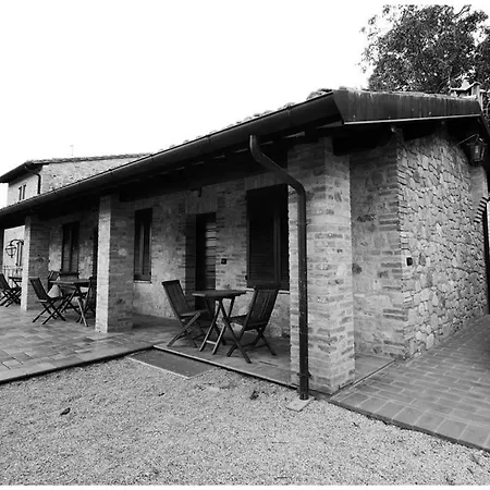 Il Renaiolo Alloggio per agriturismo *